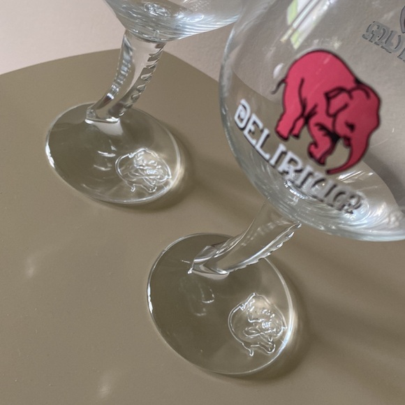 pair of Delirium elephant glasses - Picture 4 of 5